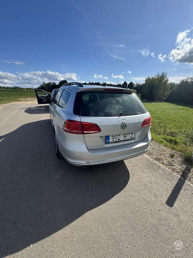 Volkswagen Passat - 7