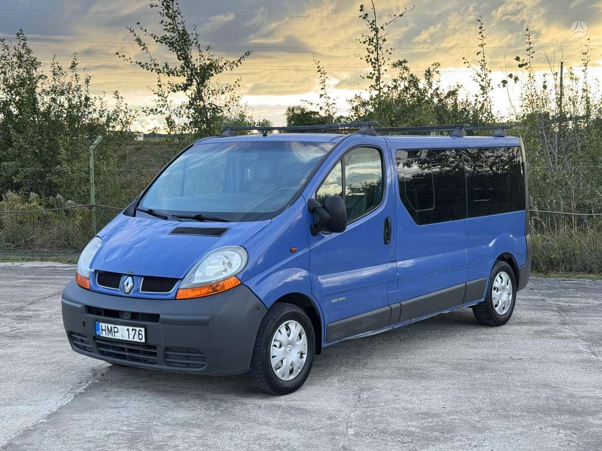 Renault Trafic - 2