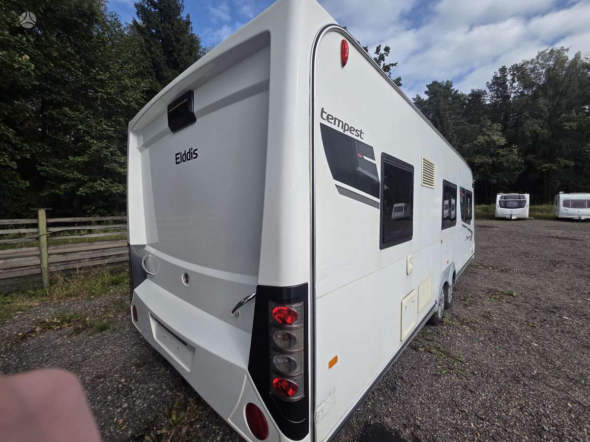 Elddis Crusader, caravans
