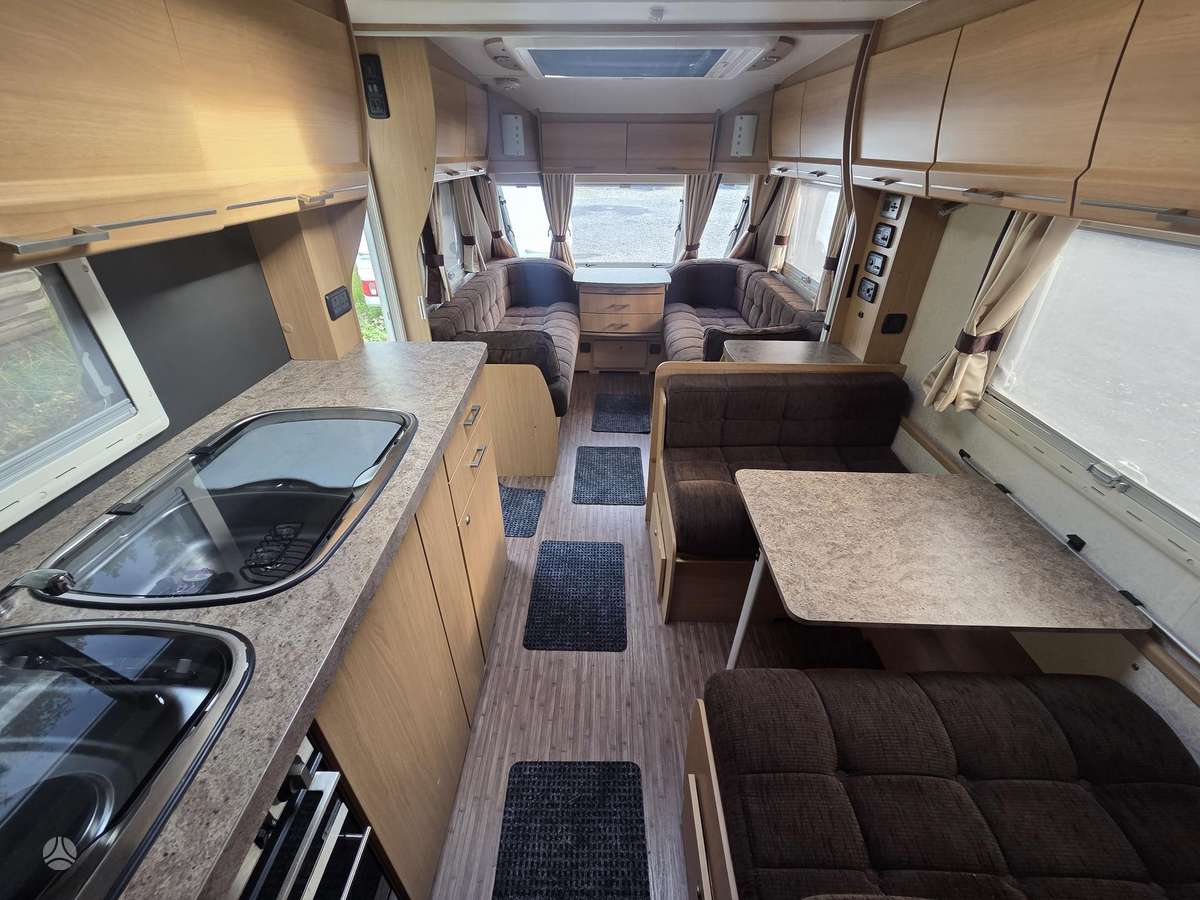 Elddis Crusader, caravans