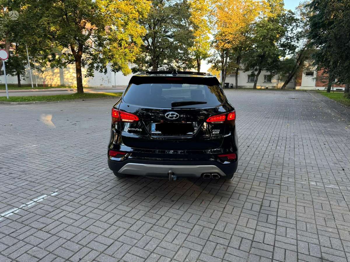 Hyundai Santa Fe - 5