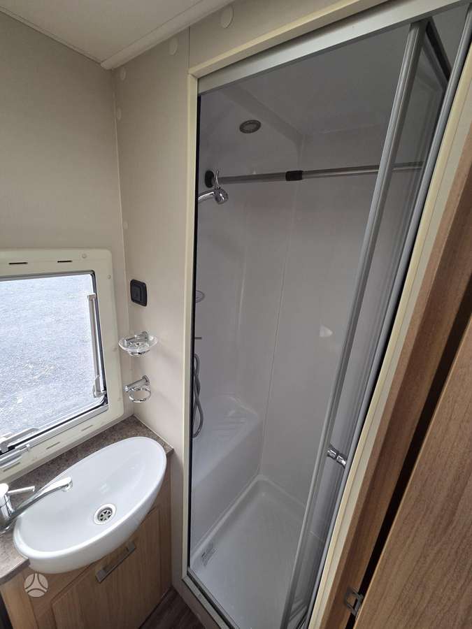 Elddis Crusader, kemperis