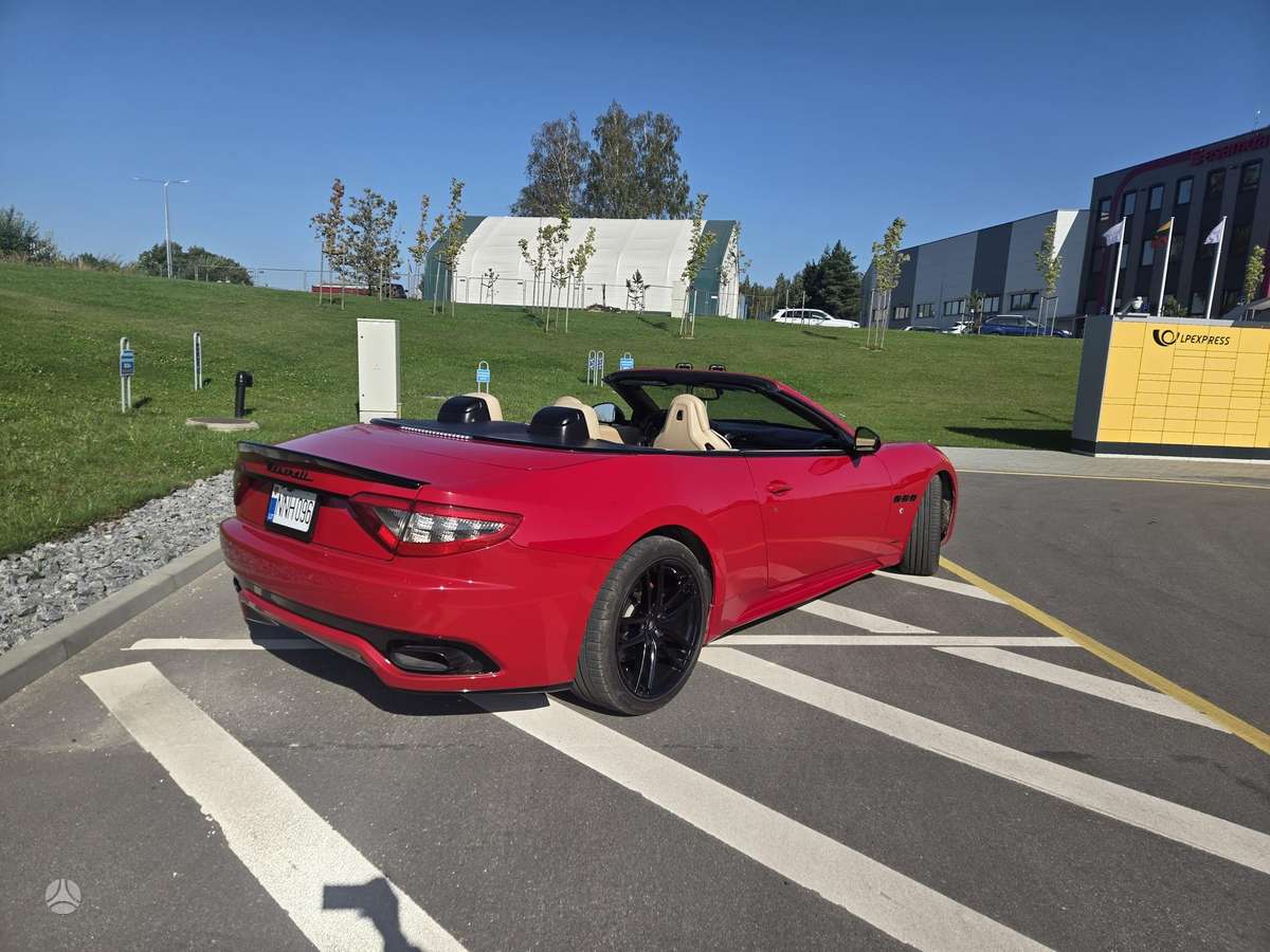 Maserati GranCabrio, 4.7 l., Кабриолет