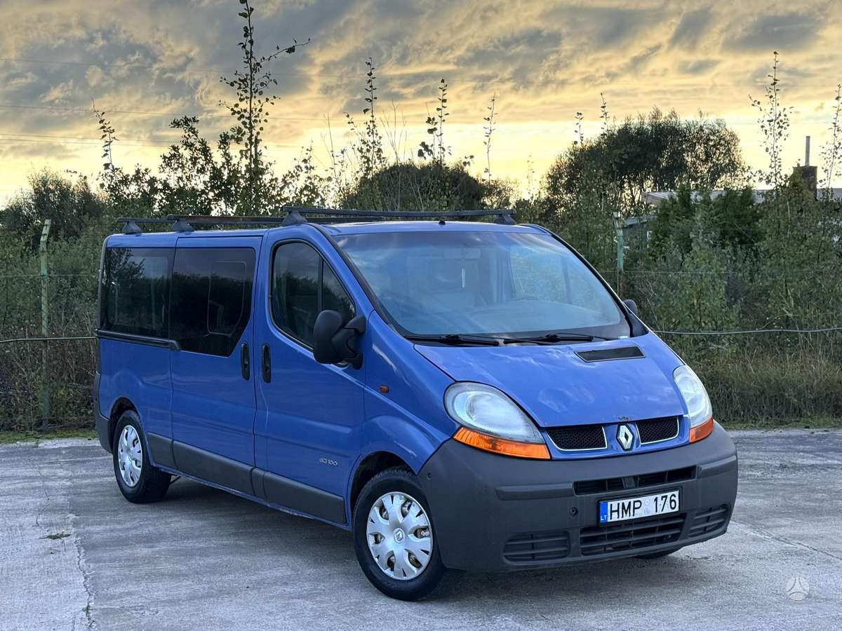 Renault Trafic - 1