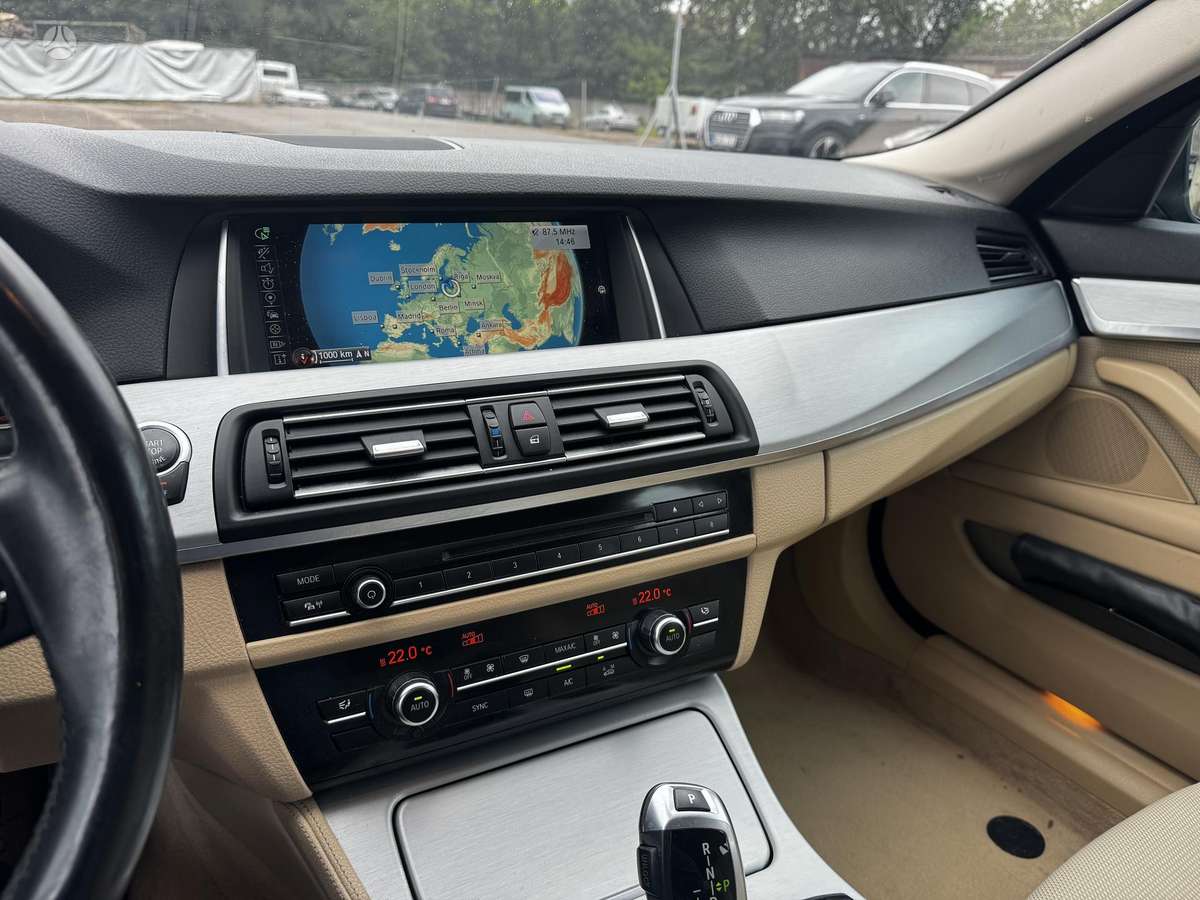 BMW 520 - 8