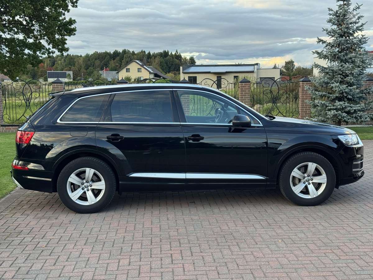 Audi Q7 - 8