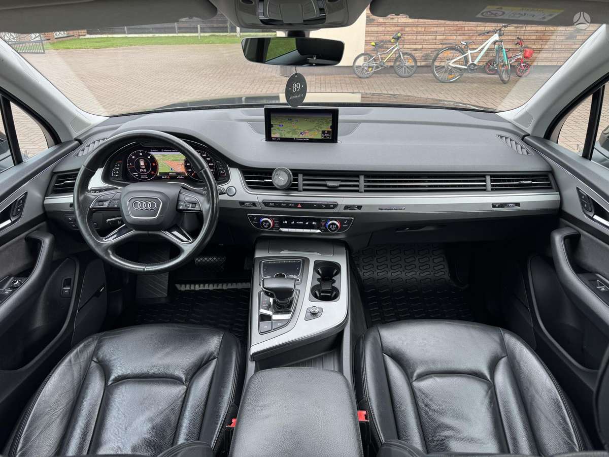 Audi Q7 - 9