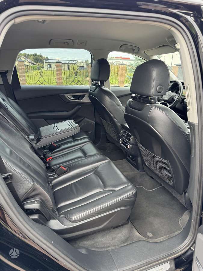 Audi Q7 - 12