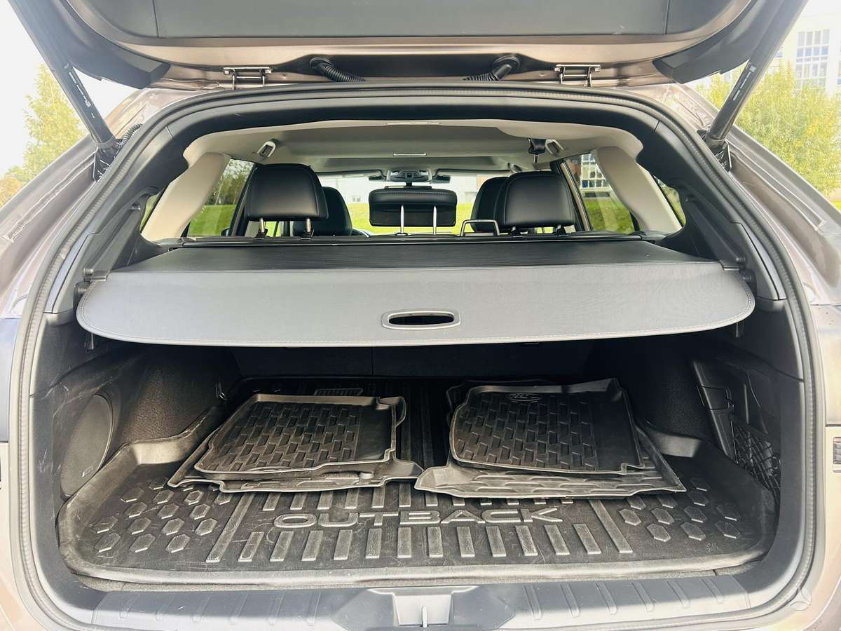Subaru Outback - 9