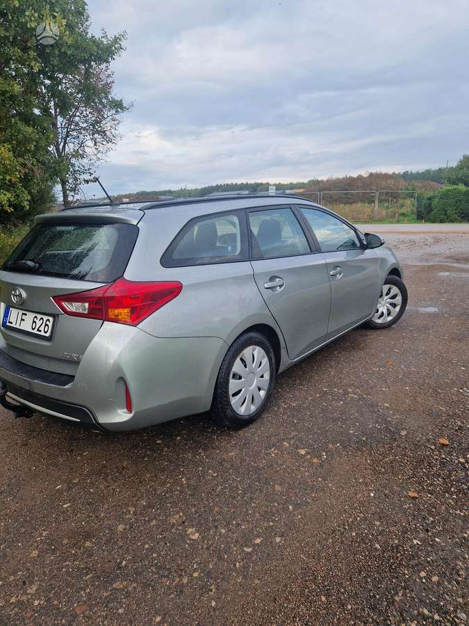 Toyota Auris - 3