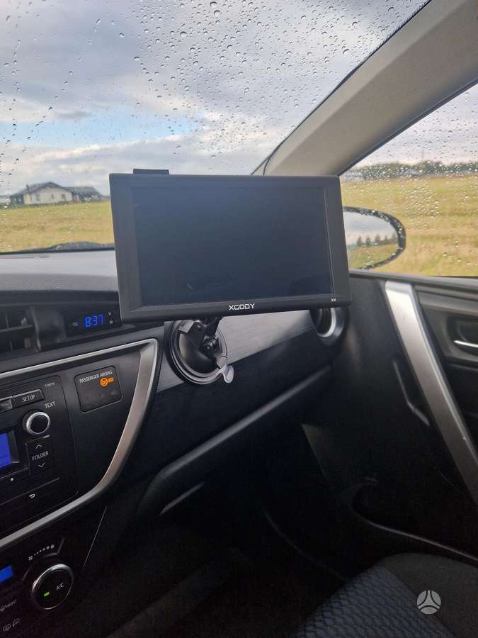 Toyota Auris - 9