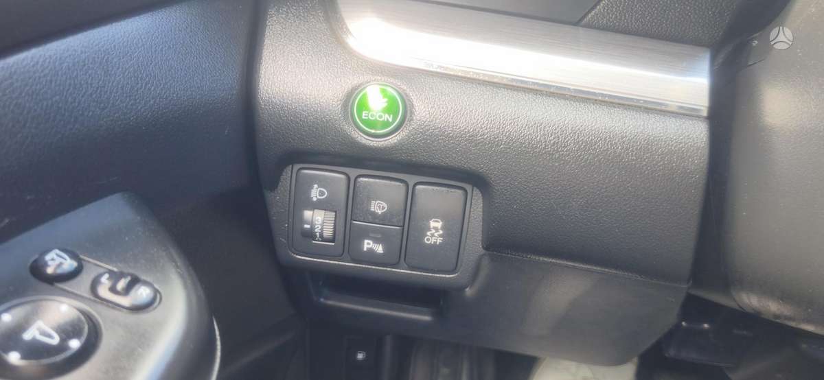 Honda CR-V - 12