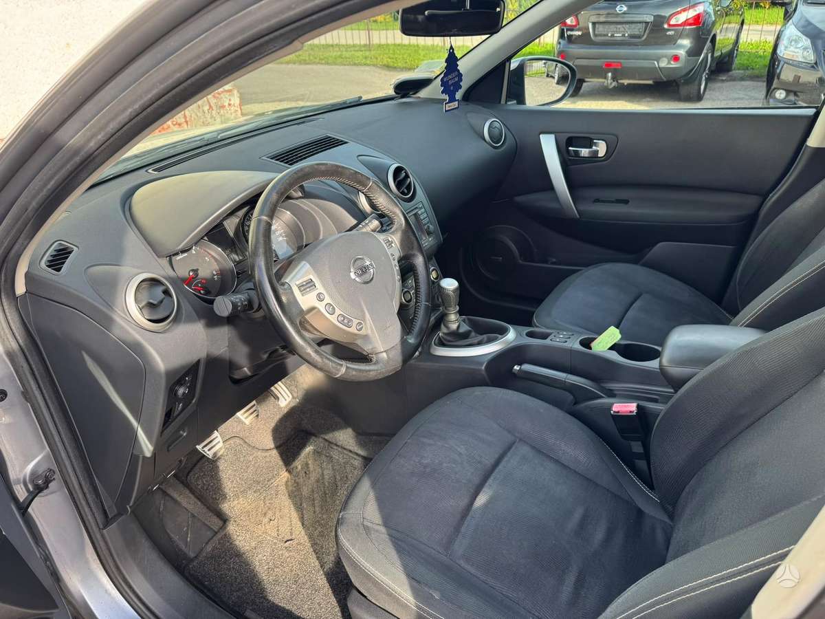 Nissan Qashqai - 8