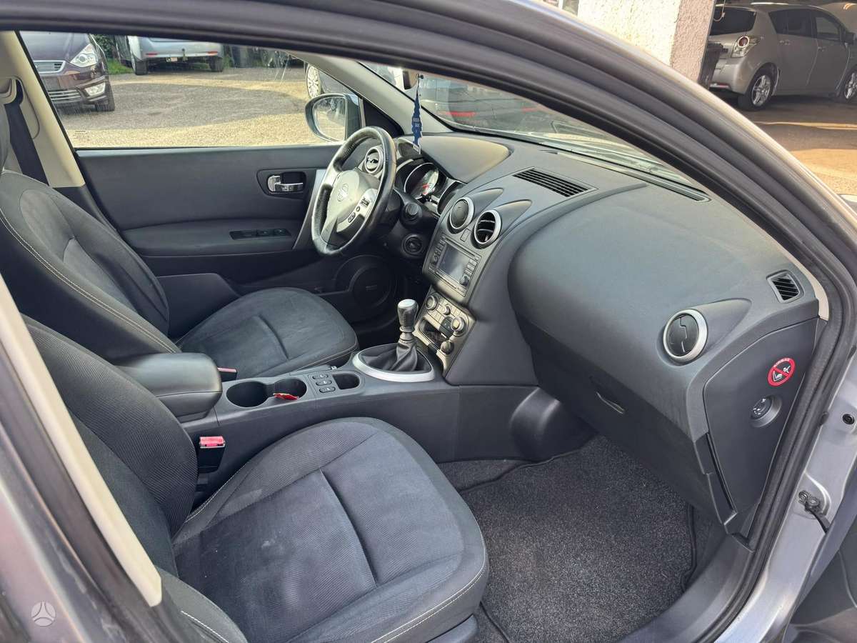 Nissan Qashqai - 9