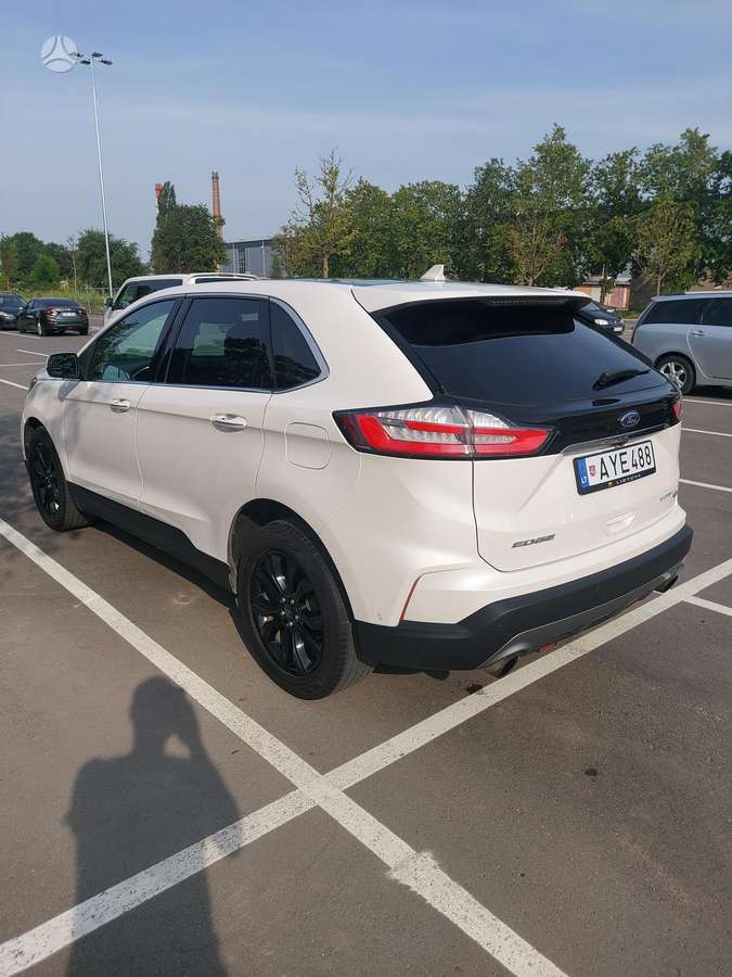Ford Edge - 5