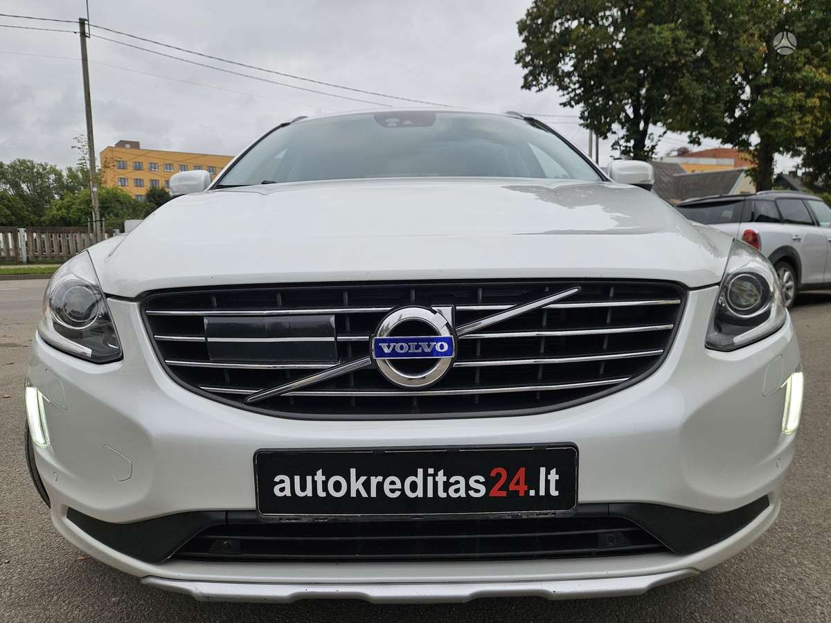 Volvo XC60 - 2