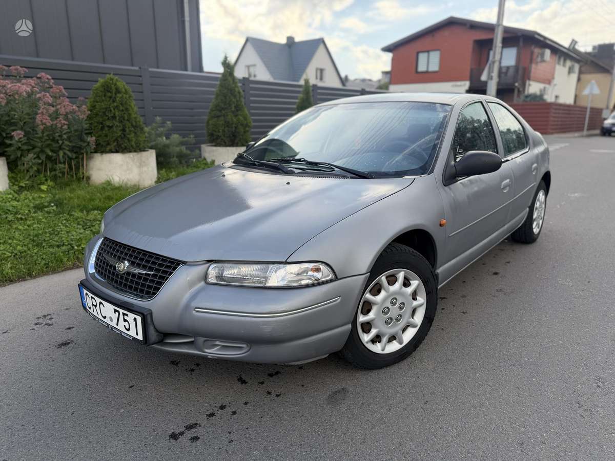 Chrysler Stratus - 1