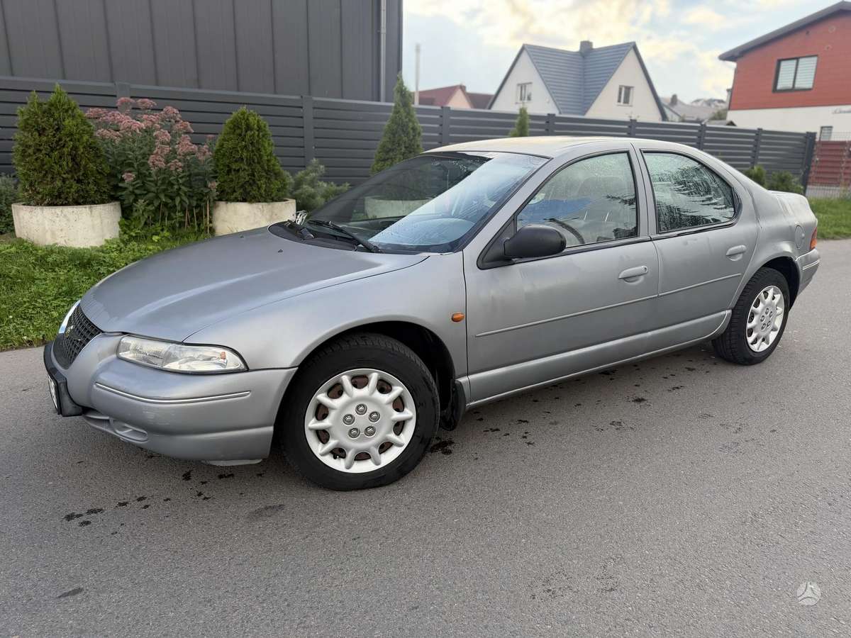 Chrysler Stratus - 2