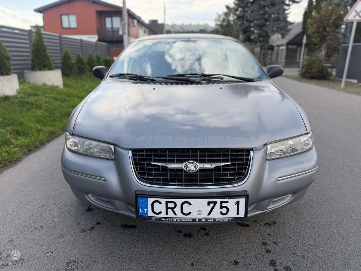 Chrysler Stratus - 4
