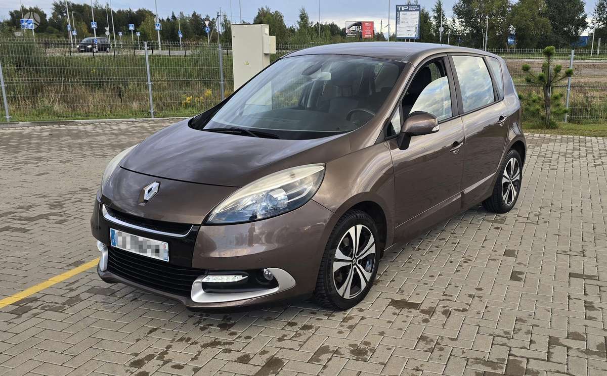 Renault Scenic, 1.5 l., Минивэн