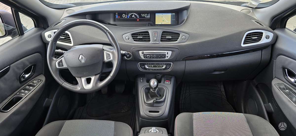 Renault Scenic, 1.5 l., Минивэн