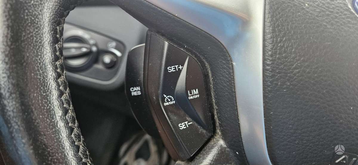 Ford C-MAX - 8