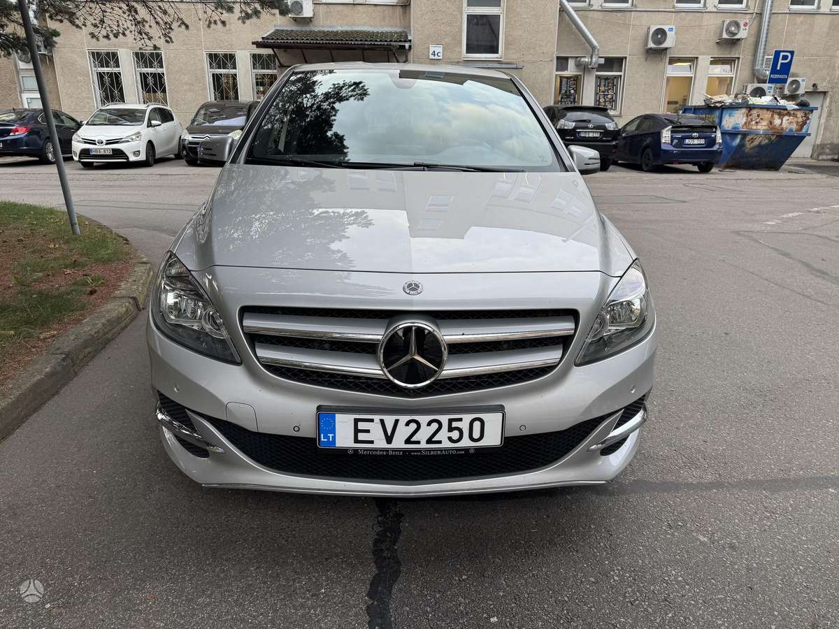 Mercedes-Benz B Electric Drive - 2