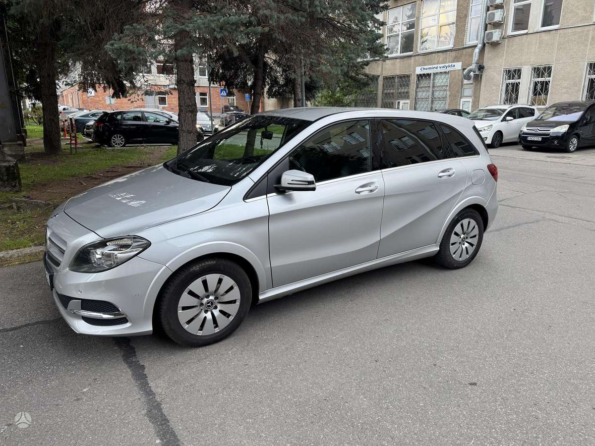 Mercedes-Benz B Electric Drive - 4
