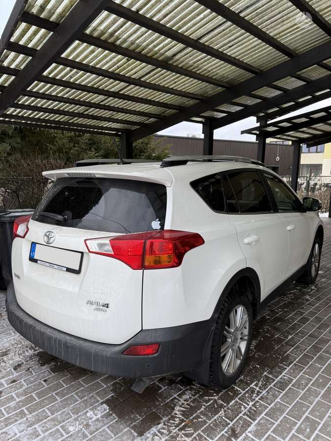 Toyota RAV4 - 2