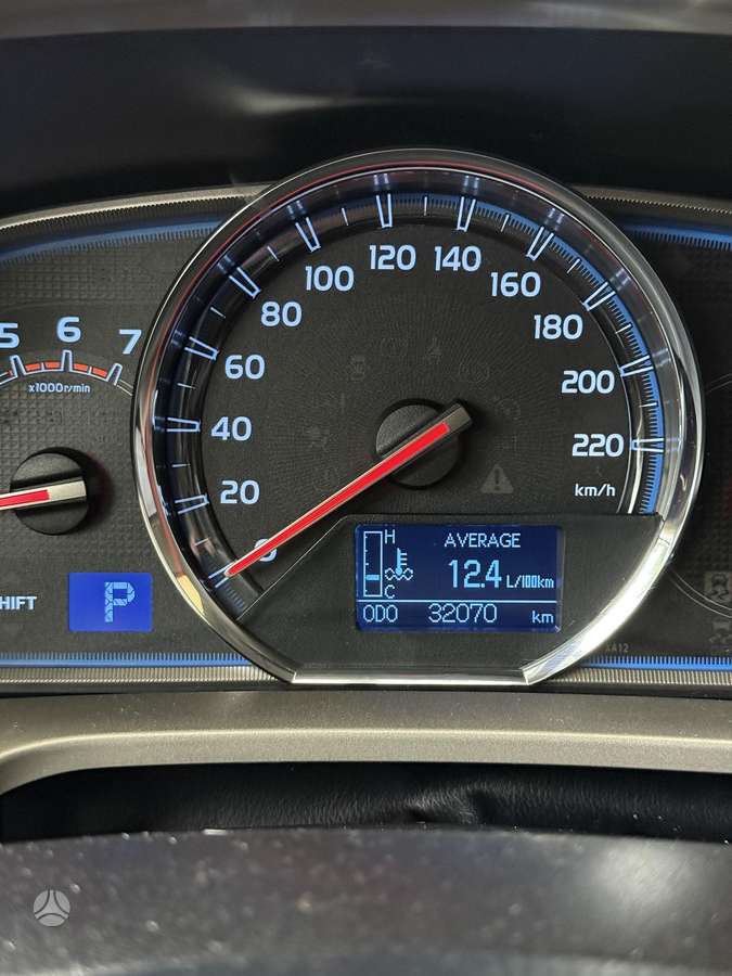 Toyota RAV4 - 3