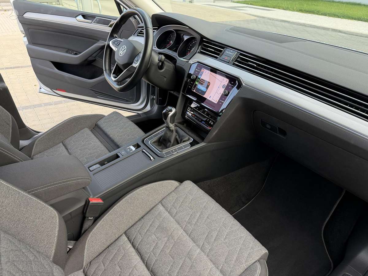 Volkswagen Passat, 2.0 l., Универсал