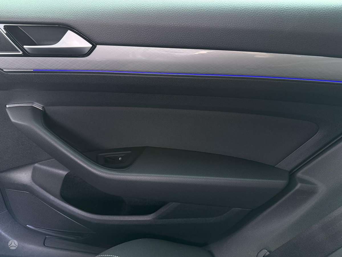 Volkswagen Passat, 2.0 l., Универсал