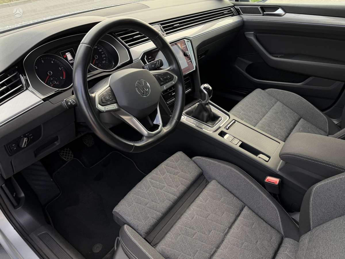 Volkswagen Passat, 2.0 l., Универсал