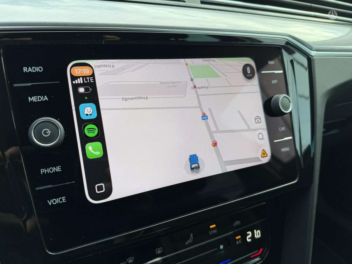 Volkswagen Passat, 2.0 l., Универсал