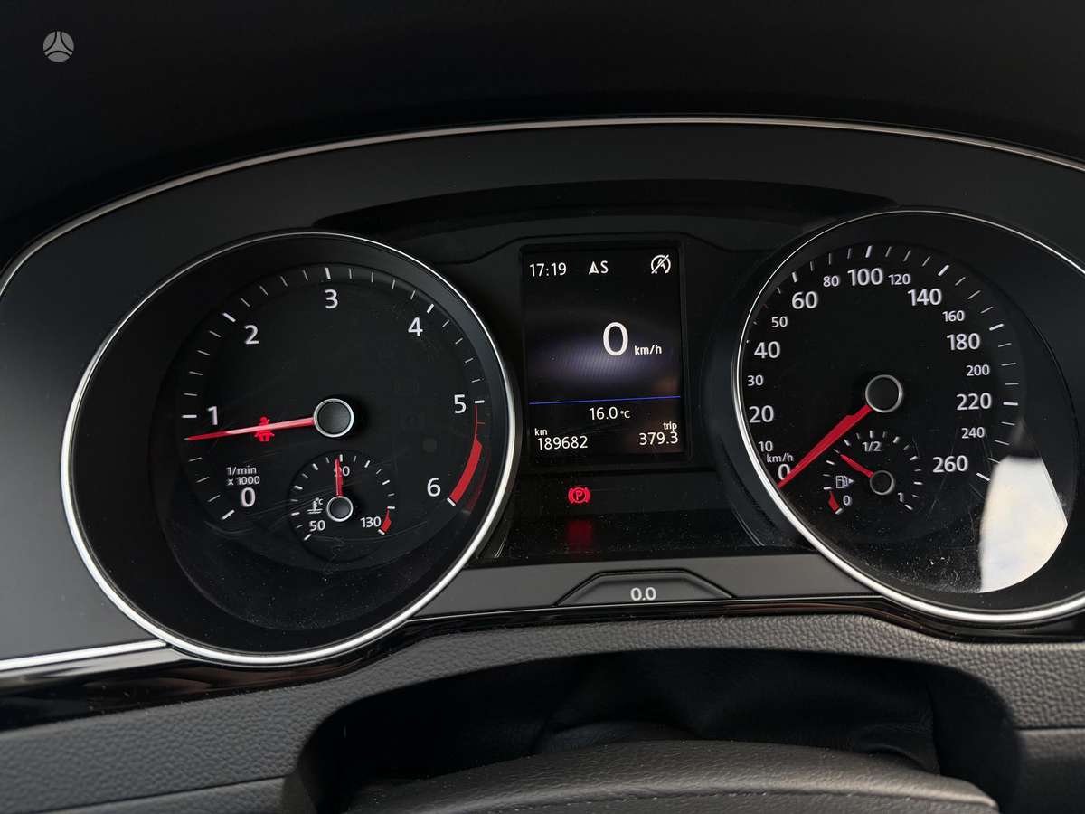 Volkswagen Passat, 2.0 l., Универсал
