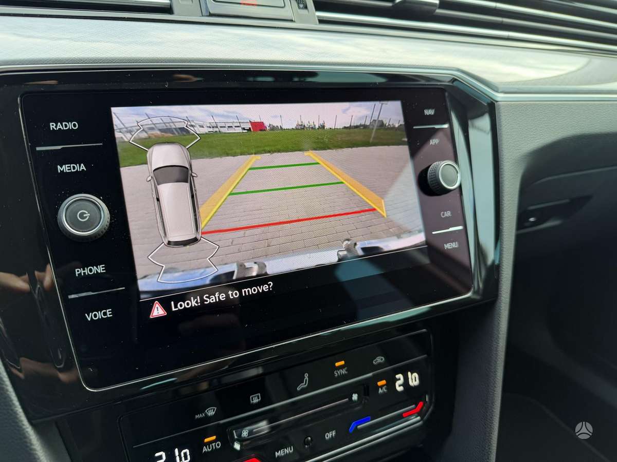 Volkswagen Passat, 2.0 l., Универсал