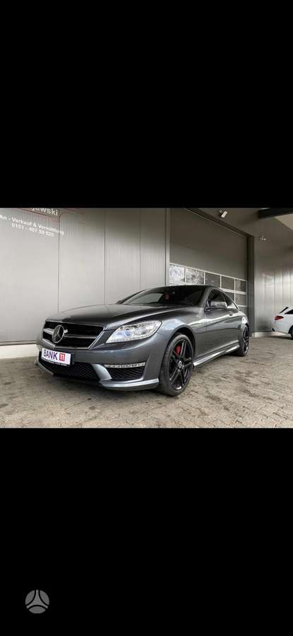 Mercedes-Benz CL63 AMG - 2