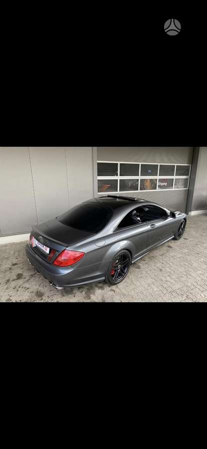 Mercedes-Benz CL63 AMG - 9