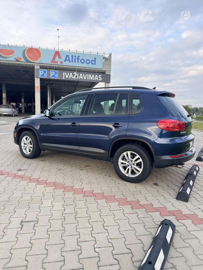 Volkswagen Tiguan - 7