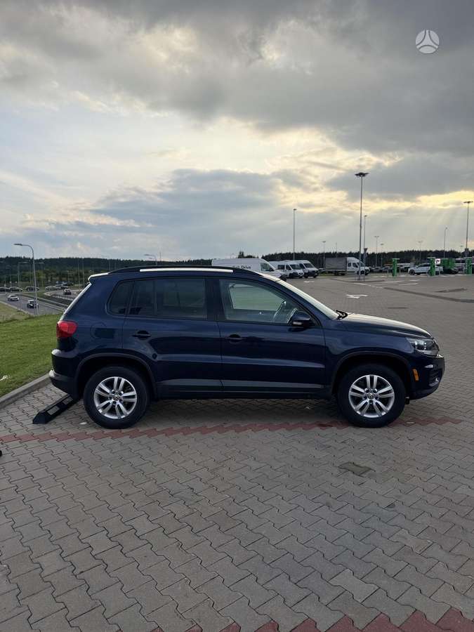 Volkswagen Tiguan - 4