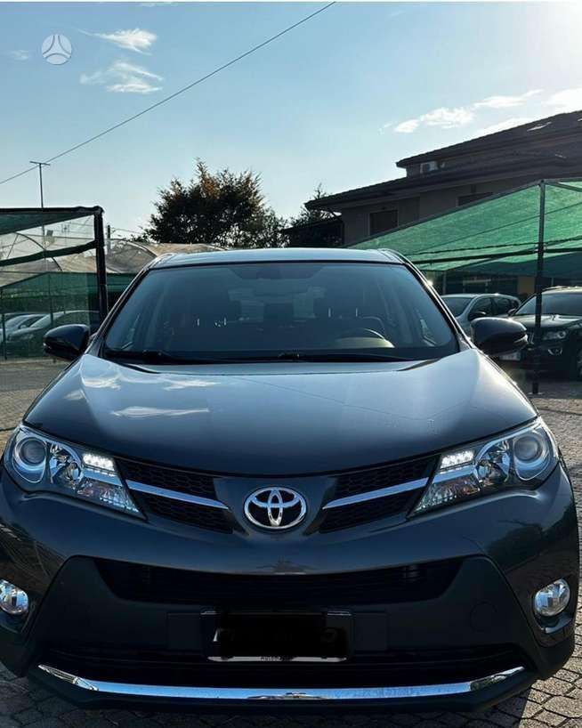 Toyota RAV4 - 3