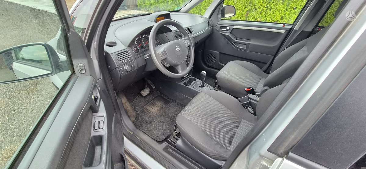 Opel Meriva - 9