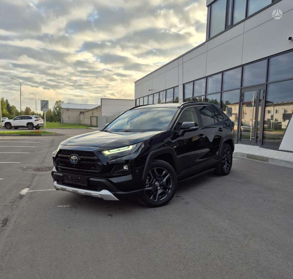 Toyota RAV4 - 3