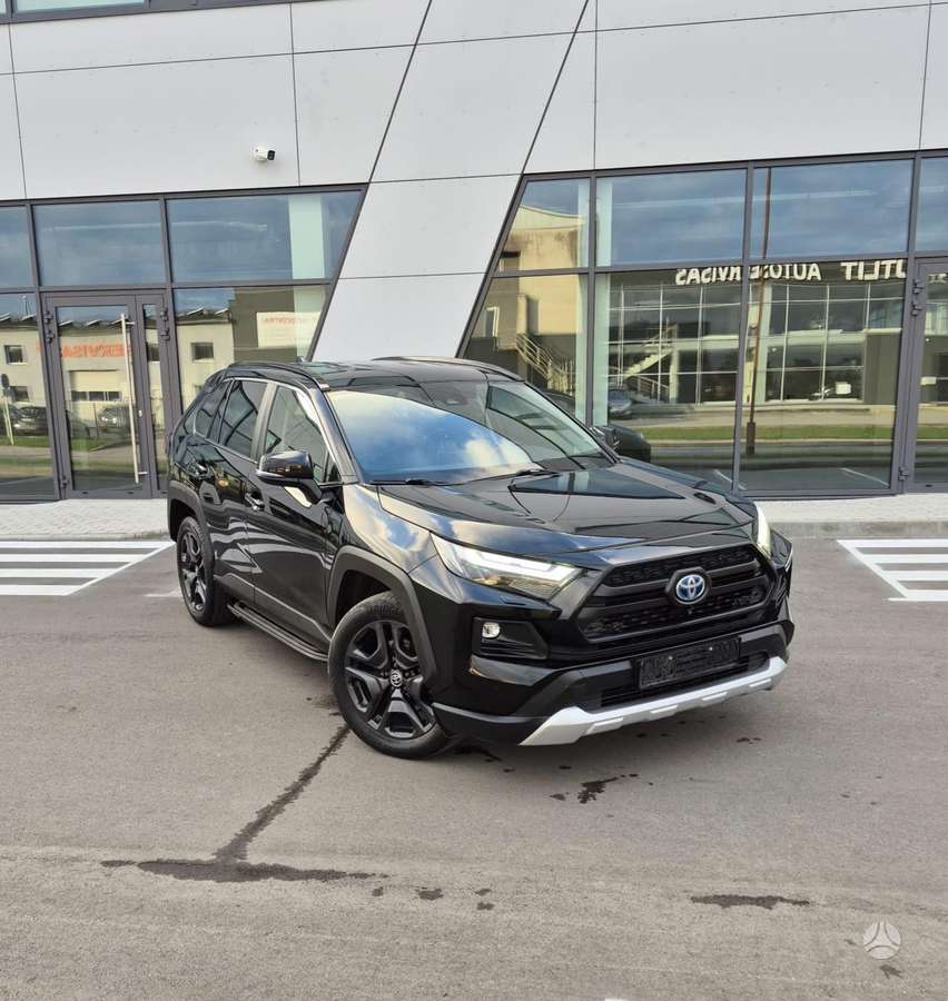 Toyota RAV4 - 4
