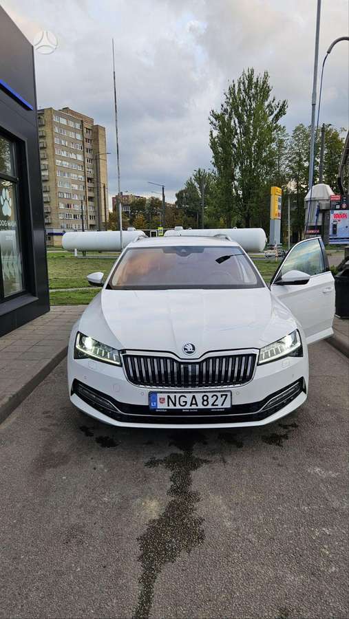 Škoda Superb - 1