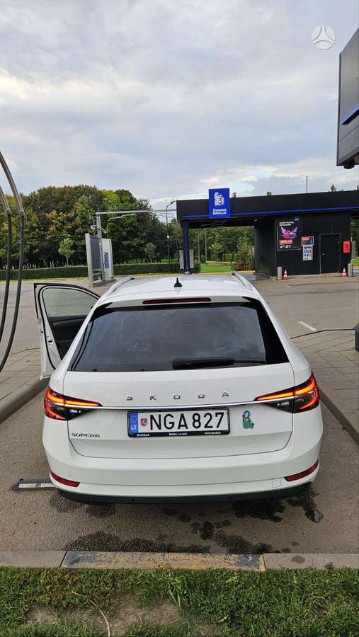 Škoda Superb - 2