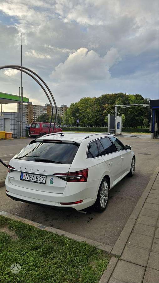Škoda Superb - 7
