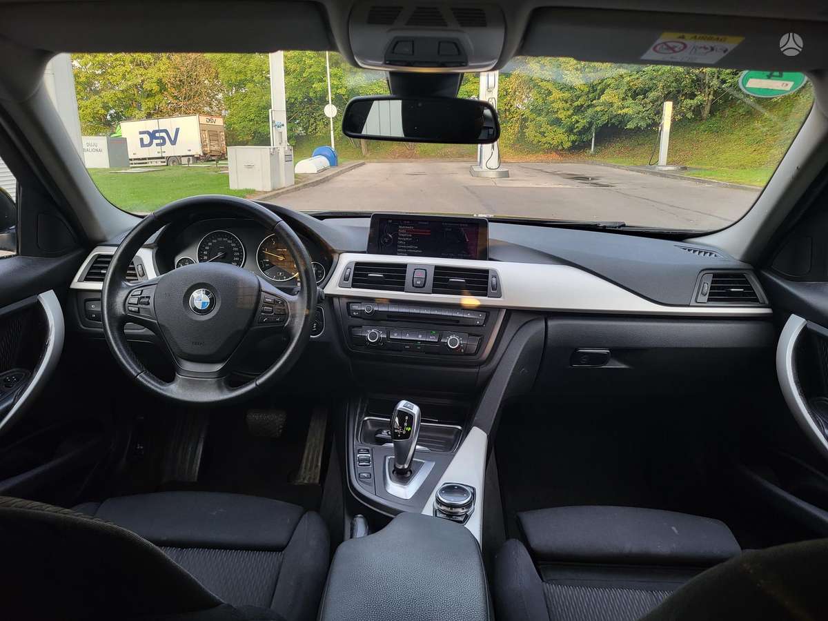 BMW 320 - 9