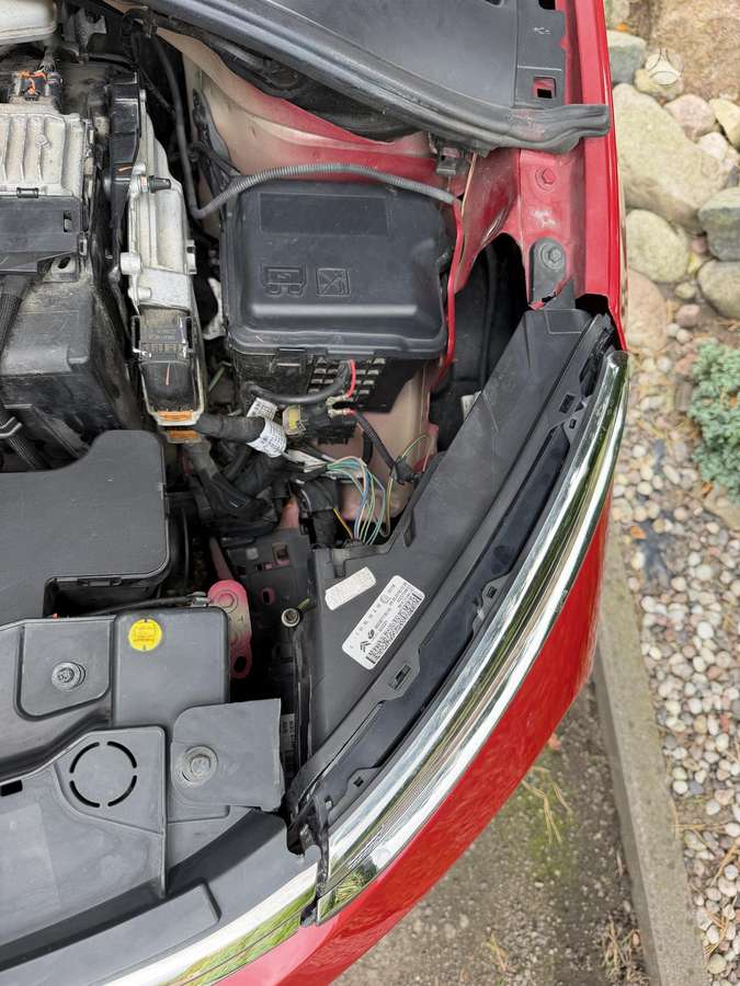 Citroen C3, 1.2 l., hatchback