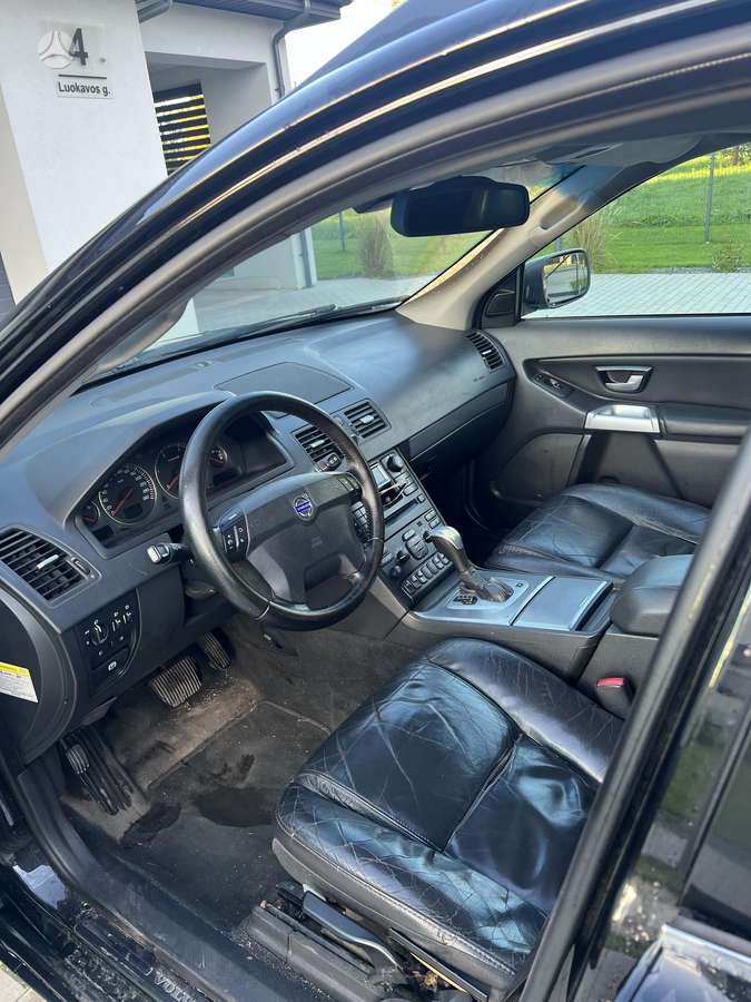 Volvo XC90 - 5